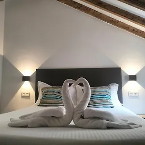  Homestay Gran Via 16 Centro Lbi00574